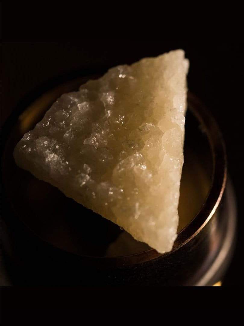 PINEAPPLE EXPRESS CBD ISOLATE SHATTER UK